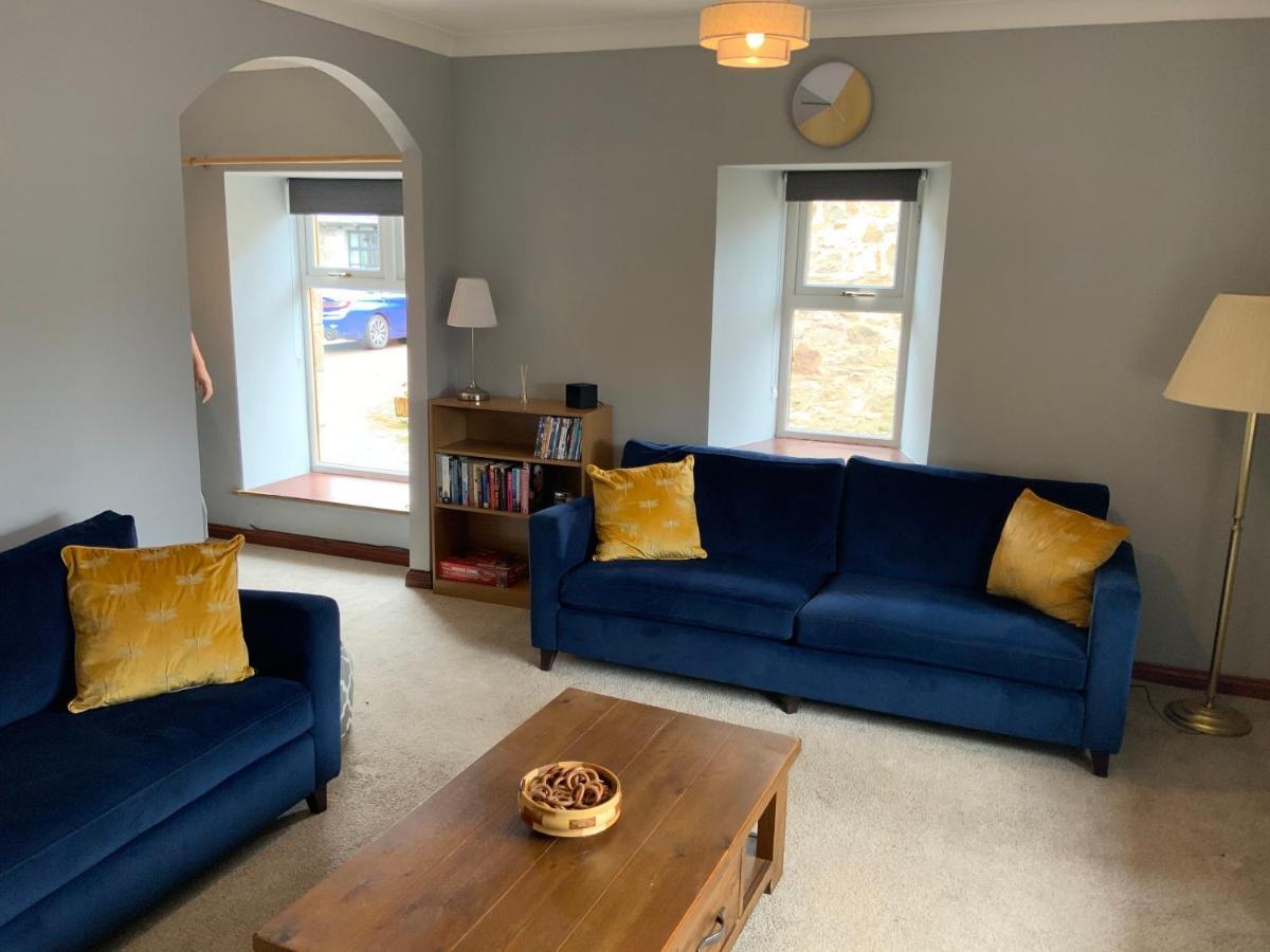 The Granary At Tinto Retreats, Biggar Is A Gorgeous 3 Bedroom Stone Cottage Wiston  외부 사진